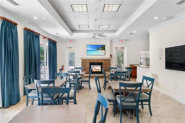 7010 WHITTLEBURY TRAIL, Bradenton, FL 34202