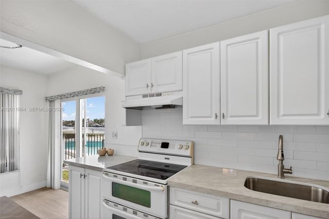 615 S Riverside Drive 5, Pompano Beach, FL 33062