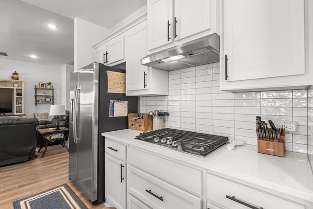 614 Creekview Lane, Lavon, TX 75173