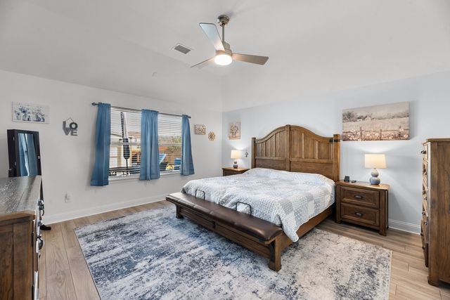 614 Creekview Lane, Lavon, TX 75173