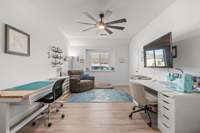 614 Creekview Lane, Lavon, TX 75173