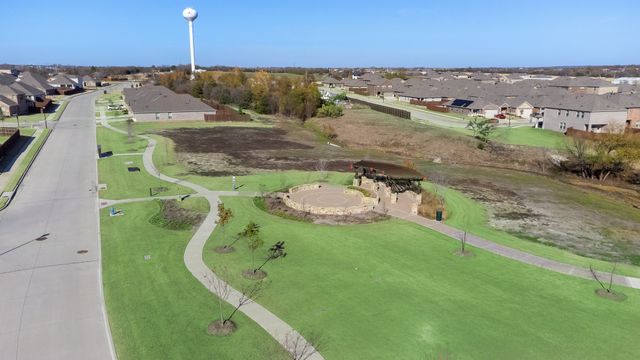 614 Creekview Lane, Lavon, TX 75173