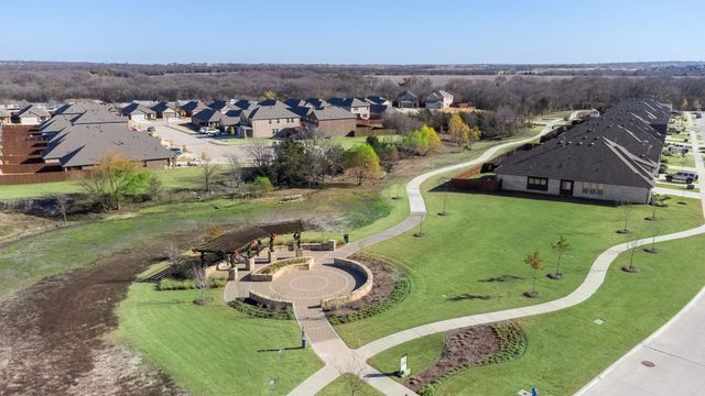 614 Creekview Lane, Lavon, TX 75173