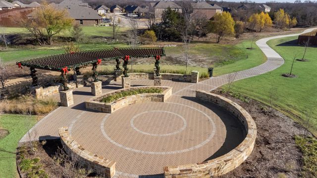 614 Creekview Lane, Lavon, TX 75173