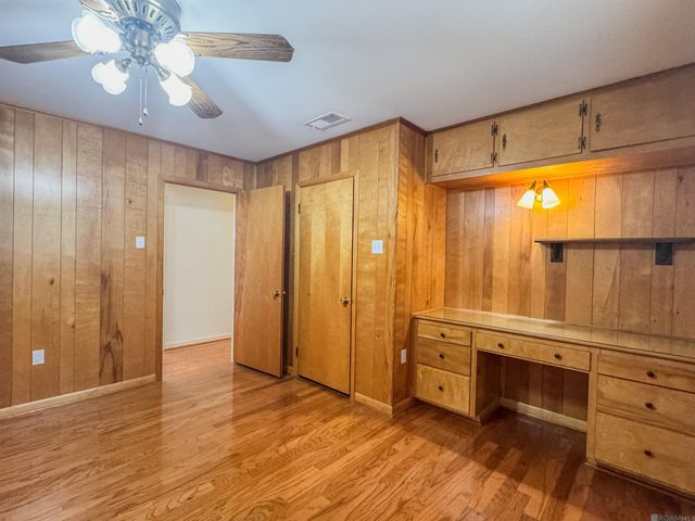 1025 Elizabeth Dr, Baton Rouge, LA 70815