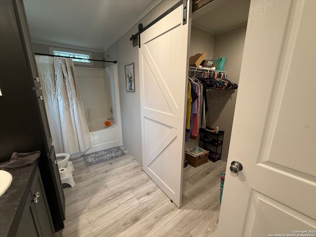 133 E Canyon Lake, Bandera, TX 78003