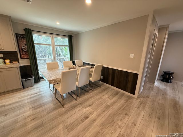 133 E Canyon Lake, Bandera, TX 78003