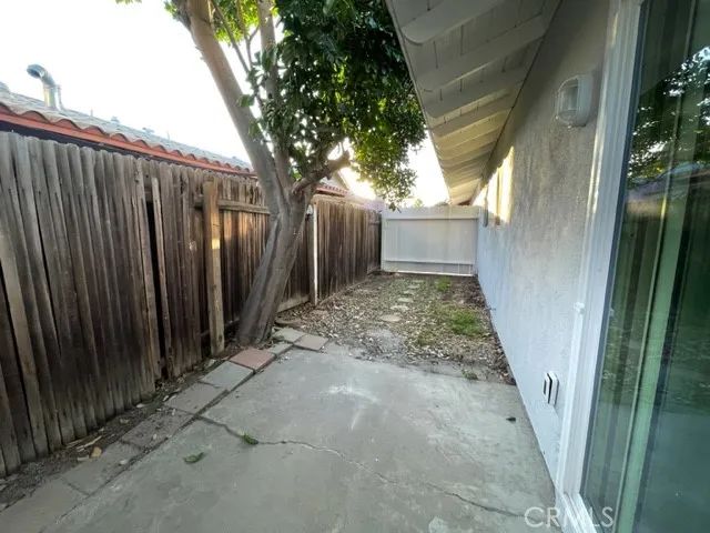 16722 Goldenwest Street 2, Huntington Beach, CA 92647