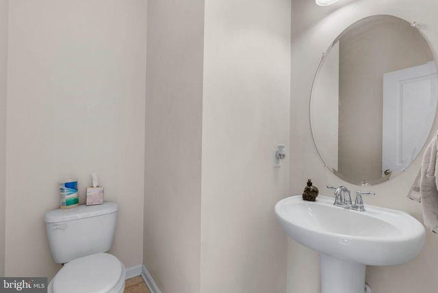 517 BOXWOOD LN, Woodbury, NJ 08096