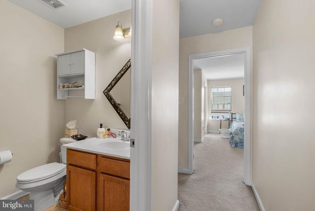 517 BOXWOOD LN, Woodbury, NJ 08096