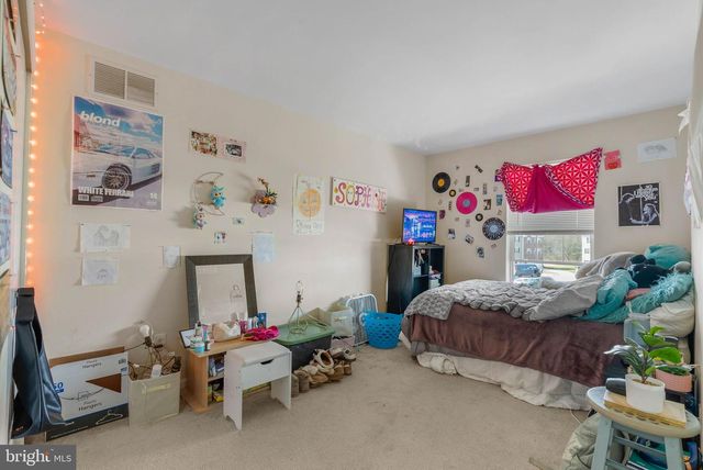 517 BOXWOOD LN, Woodbury, NJ 08096