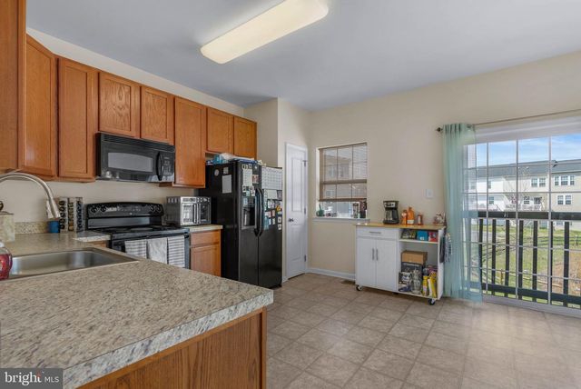 517 BOXWOOD LN, Woodbury, NJ 08096