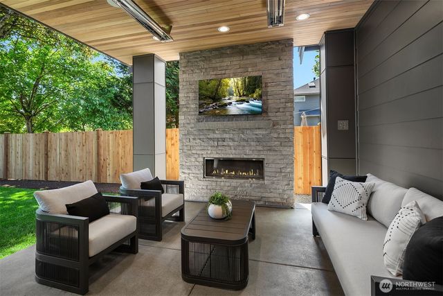 3120 109th Avenue SE, Bellevue, WA 98004