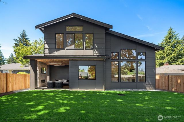 3120 109th Avenue SE, Bellevue, WA 98004