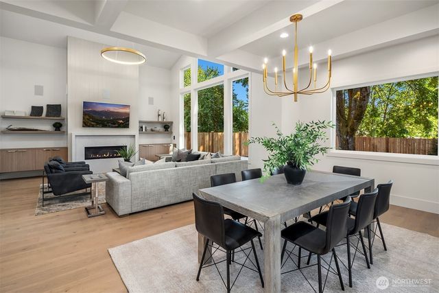 3120 109th Avenue SE, Bellevue, WA 98004