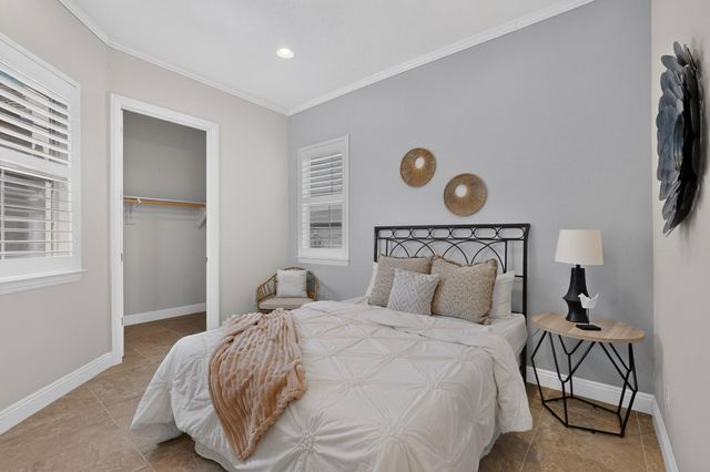 4707 Lluvia Encantada, Santa Fe, NM 87507