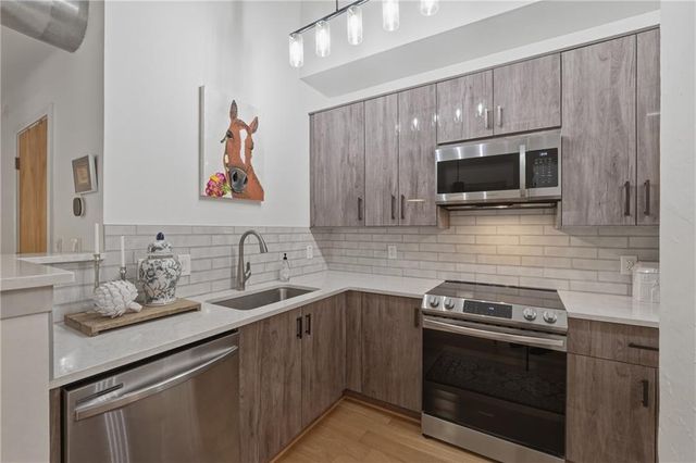 1605 Liberty Lane, Roswell, GA 30075