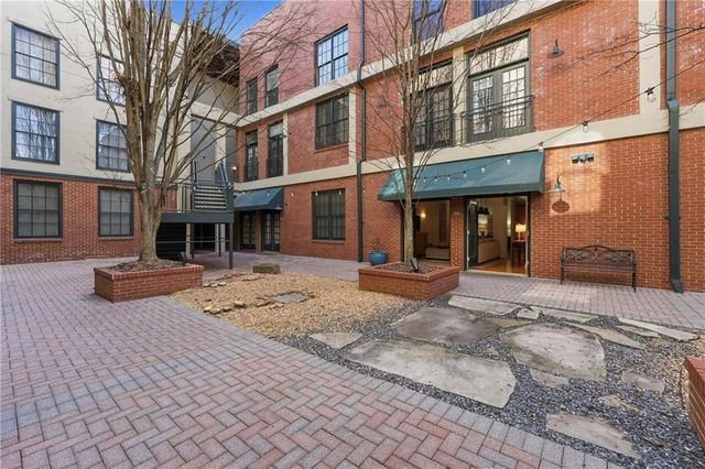 1605 Liberty Lane, Roswell, GA 30075