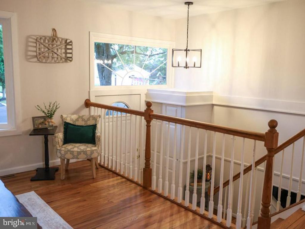 6 EDGEHILL RD, GIBBSBORO, NJ 08026 — photo 2