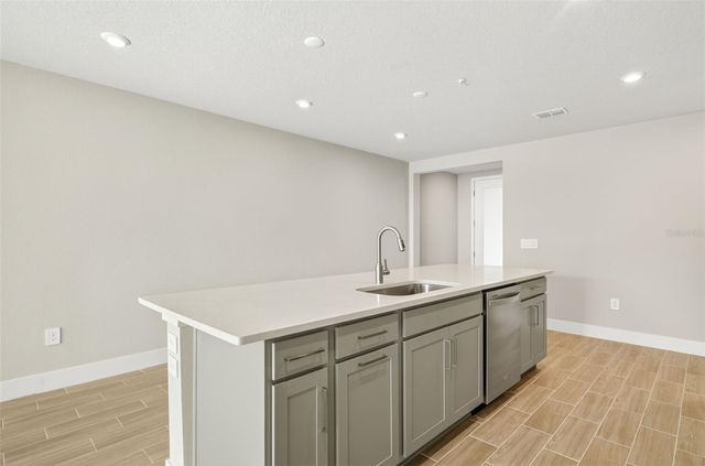 17420 MOONFLOWER DRIVE 102, Venice, FL 34293