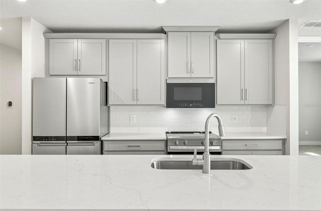 17420 MOONFLOWER DRIVE 102, Venice, FL 34293