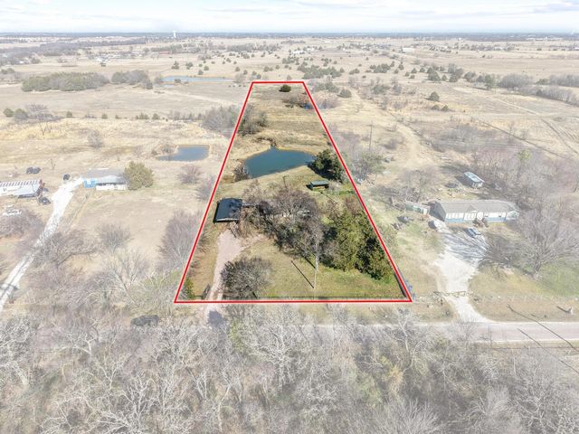 1223 Yowell Road, Whitesboro, TX 76273