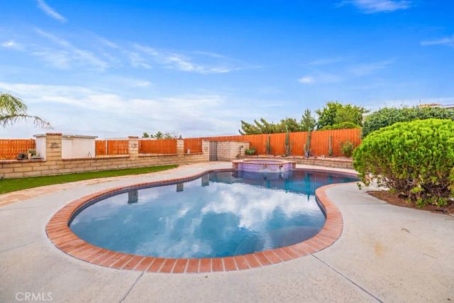 36324 43rd St E, Palmdale, CA 93552