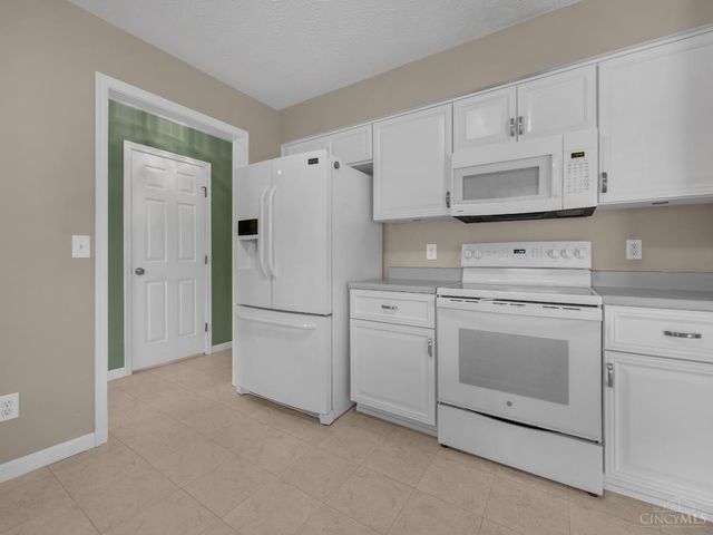 2048 Apple Knoll Lane, Monroe, OH 45044