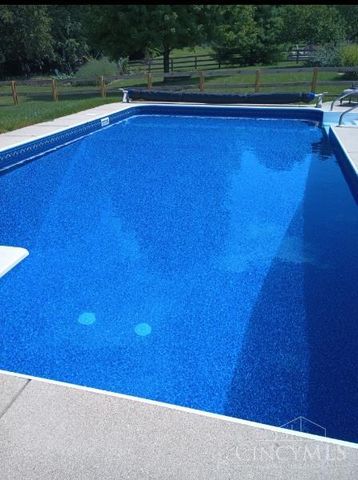 2048 Apple Knoll Lane, Monroe, OH 45044