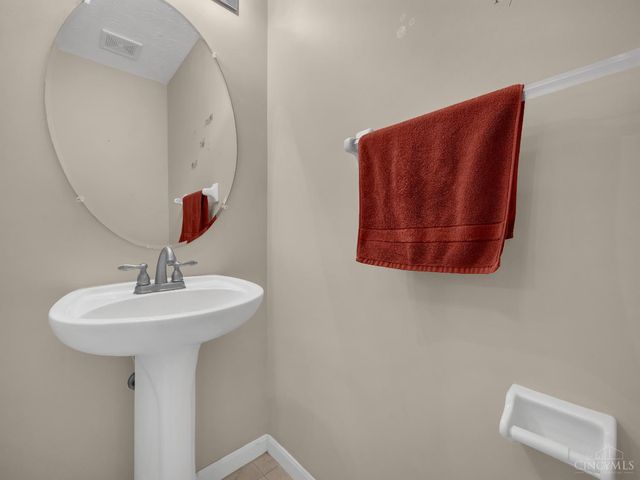 2048 Apple Knoll Lane, Monroe, OH 45044