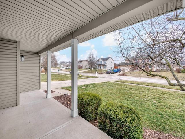 2048 Apple Knoll Lane, Monroe, OH 45044
