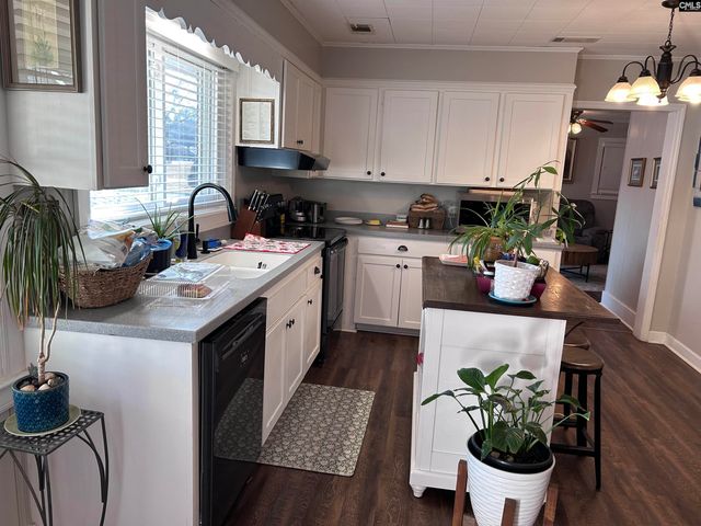 2631 Deloach, Newberry, SC 29108