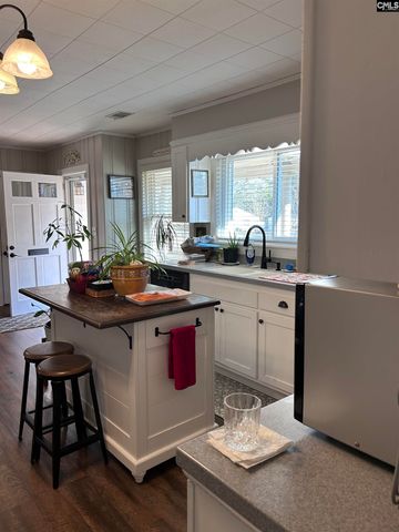 2631 Deloach, Newberry, SC 29108