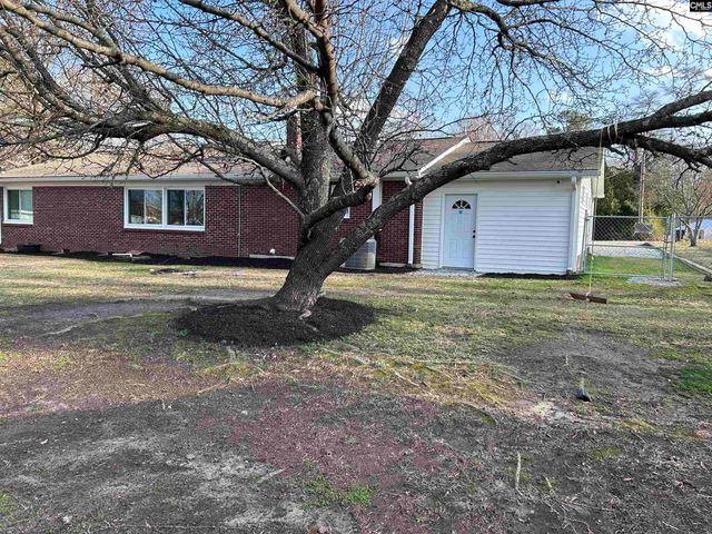 2631 Deloach, Newberry, SC 29108