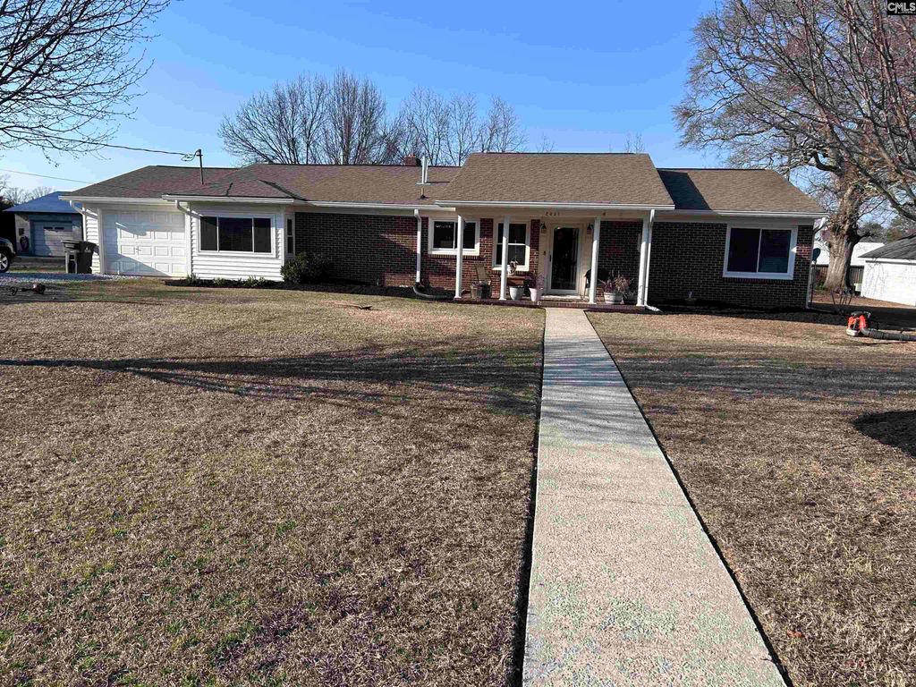 2631 Deloach, Newberry, SC 29108