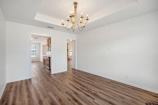 1302 Larkspur Lane, Tyler, TX 75703