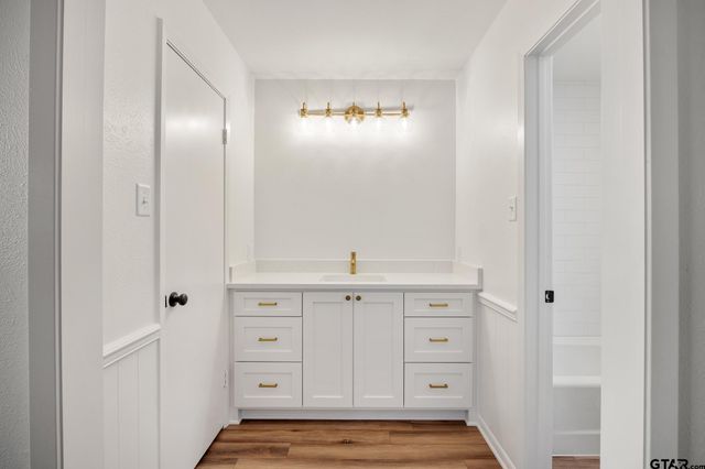 1302 Larkspur Lane, Tyler, TX 75703