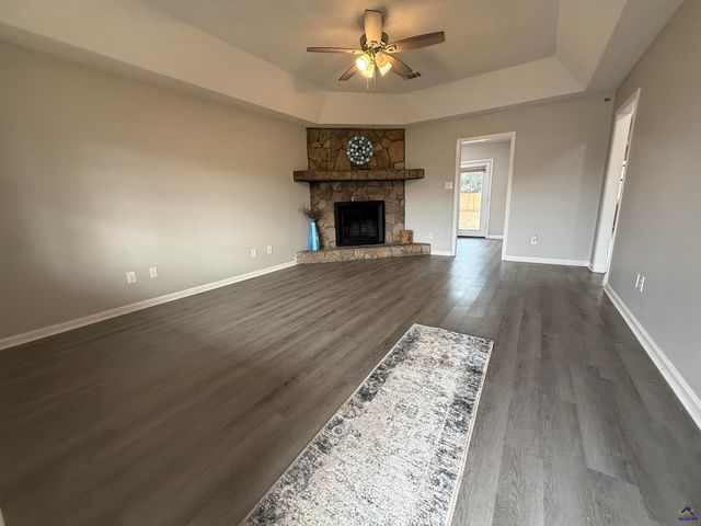 1418 Parkway Drive, Perry, GA 31069