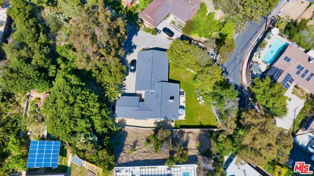 935 N Kenter Avenue, Los Angeles, CA 90049