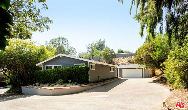 935 N Kenter Avenue, Los Angeles, CA 90049