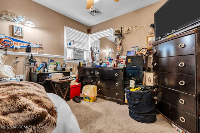 2 Castro Grove Drive, Toms River, NJ 08753