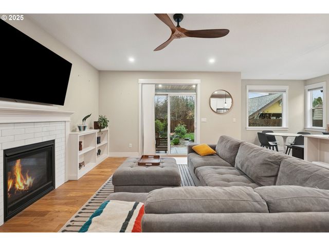 3010 Se 62ND Ave, Portland, OR 97206