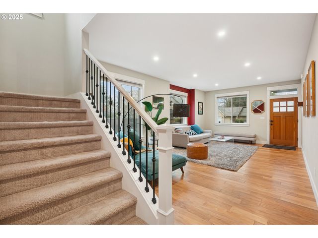 3010 Se 62ND Ave, Portland, OR 97206