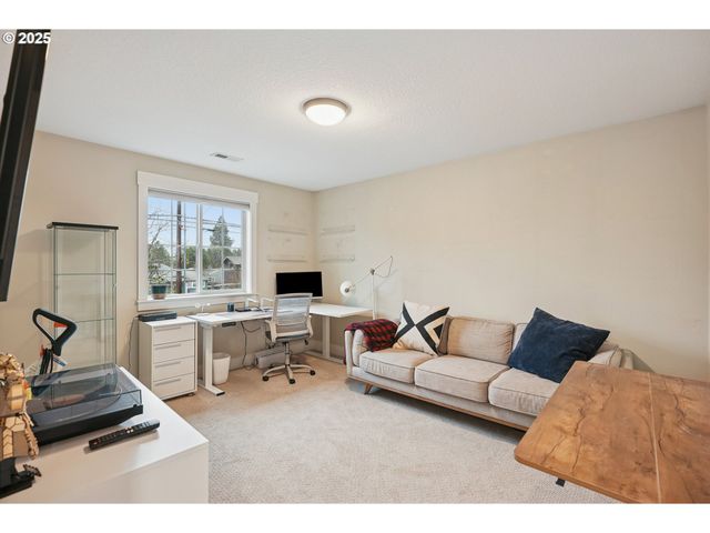 3010 Se 62ND Ave, Portland, OR 97206