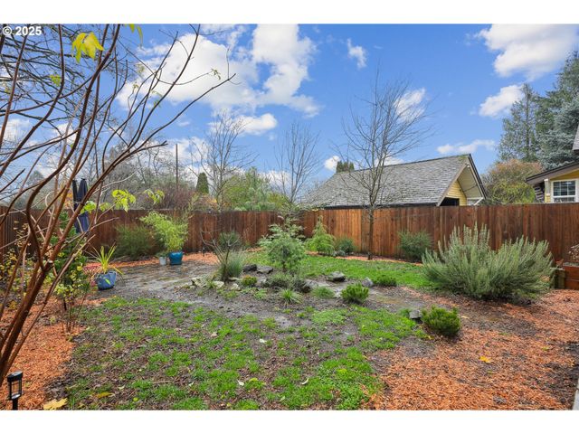 3010 Se 62ND Ave, Portland, OR 97206