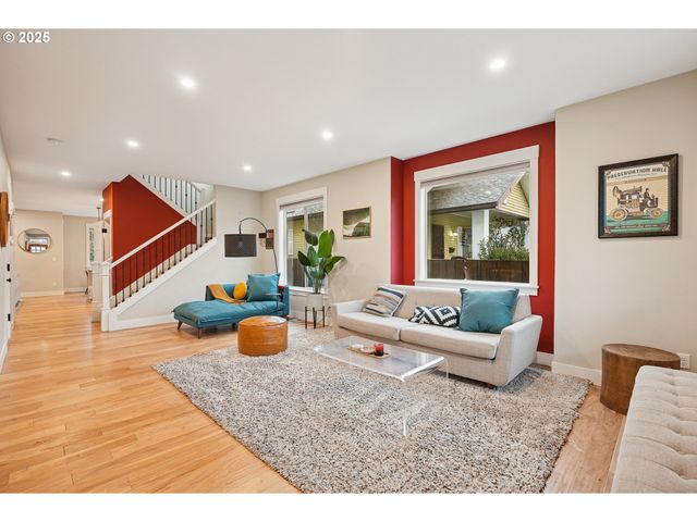 3010 Se 62ND Ave, Portland, OR 97206