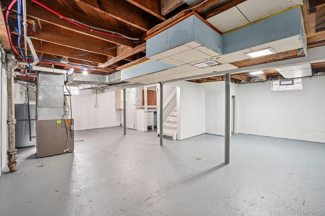 3963 S Hubbard Street, Wayne, MI 48184