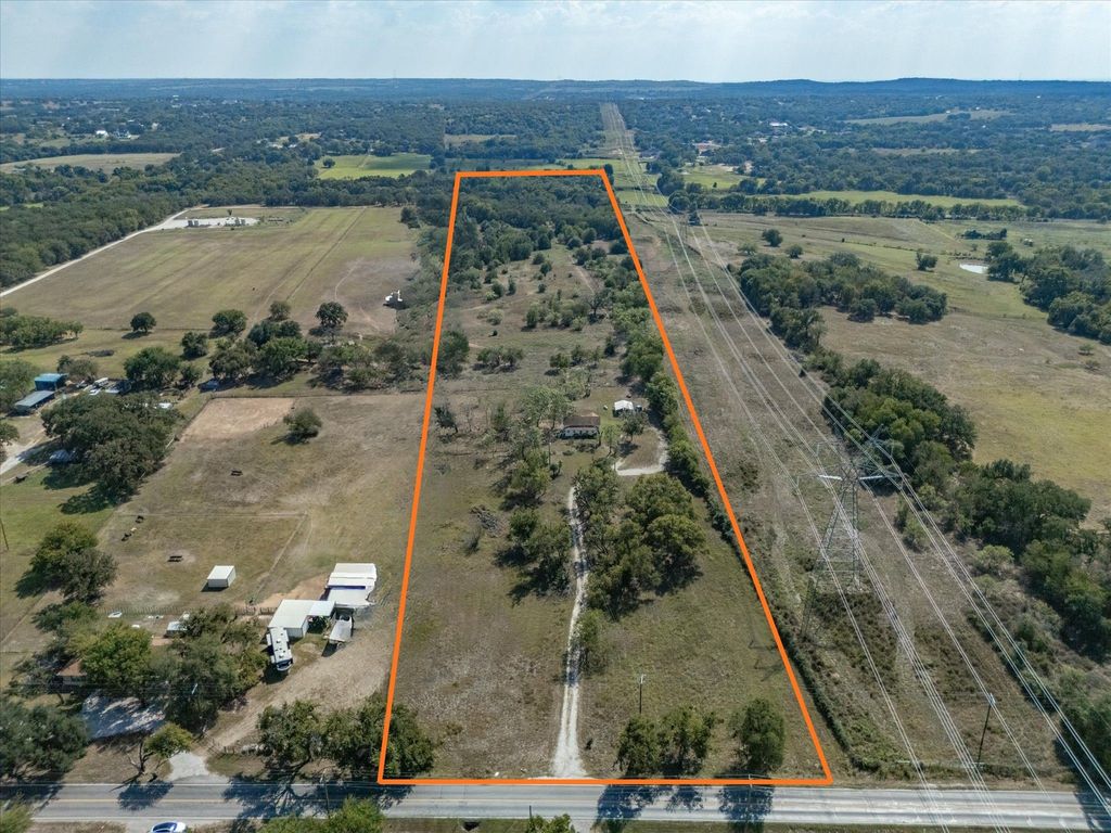 2904 E Bankhead, Weatherford, TX 76087