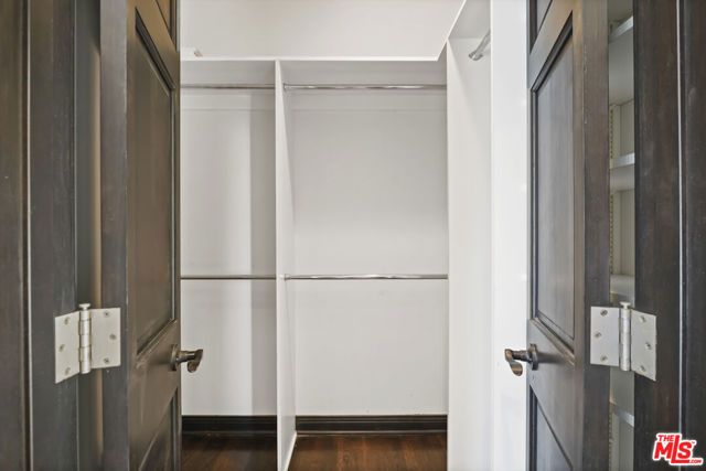 1036 El Medio Avenue, Pacific Palisades (los Angeles), CA 90272