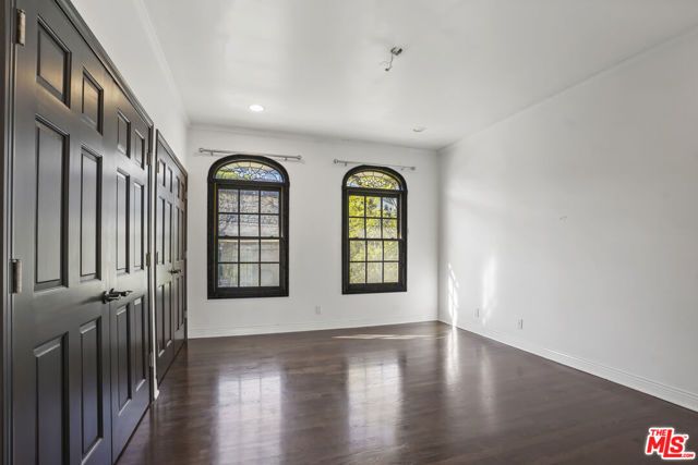 1036 El Medio Avenue, Pacific Palisades (los Angeles), CA 90272